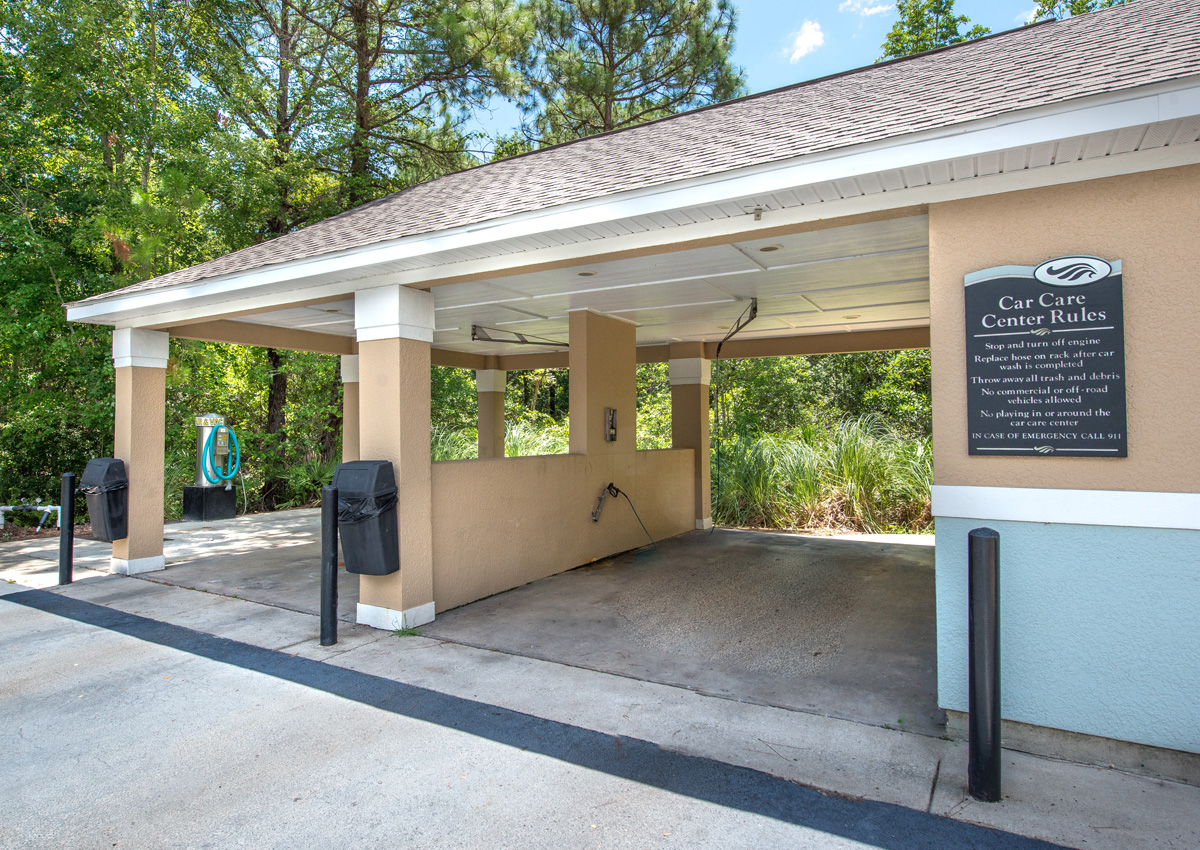 car-wash-onsite-jacksonville-apartments