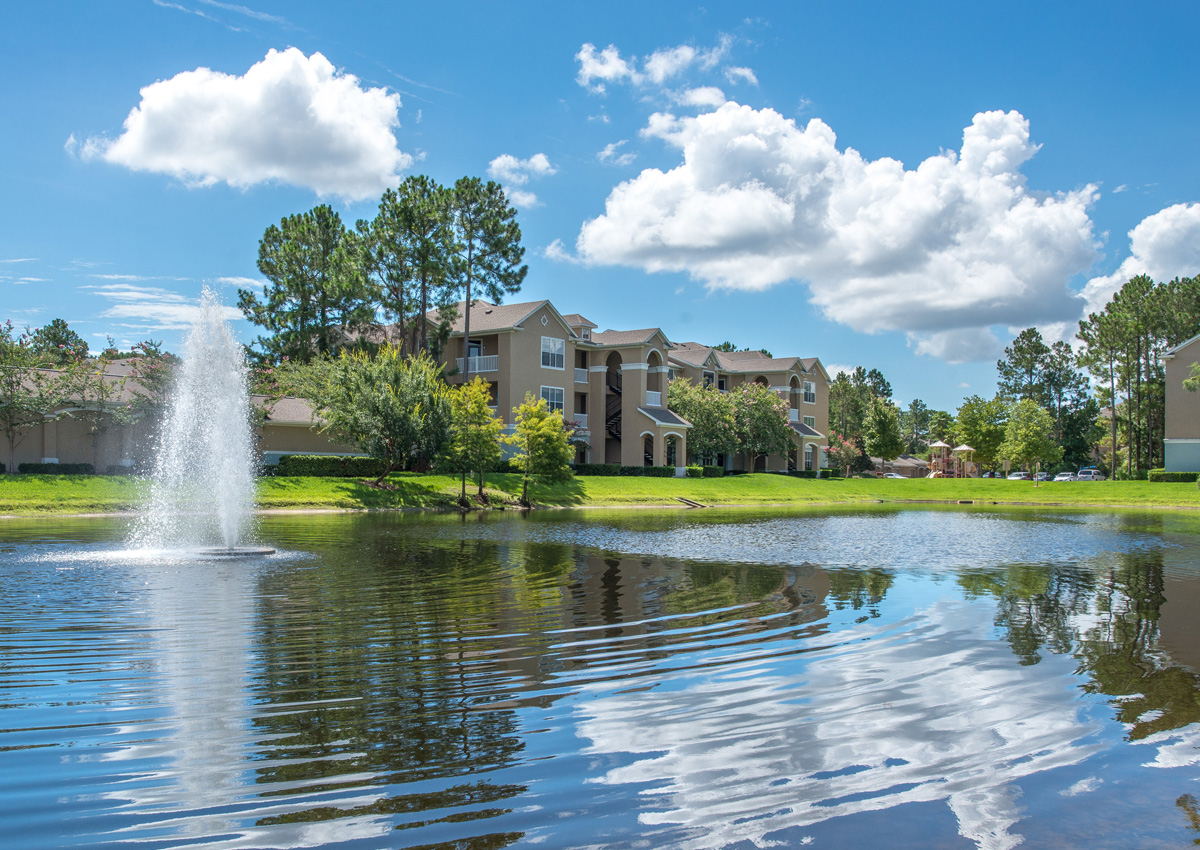 pond-views-jacksonville